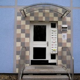 Bauschlosserei Stark Alu-Element-Bau Fenster und Türen